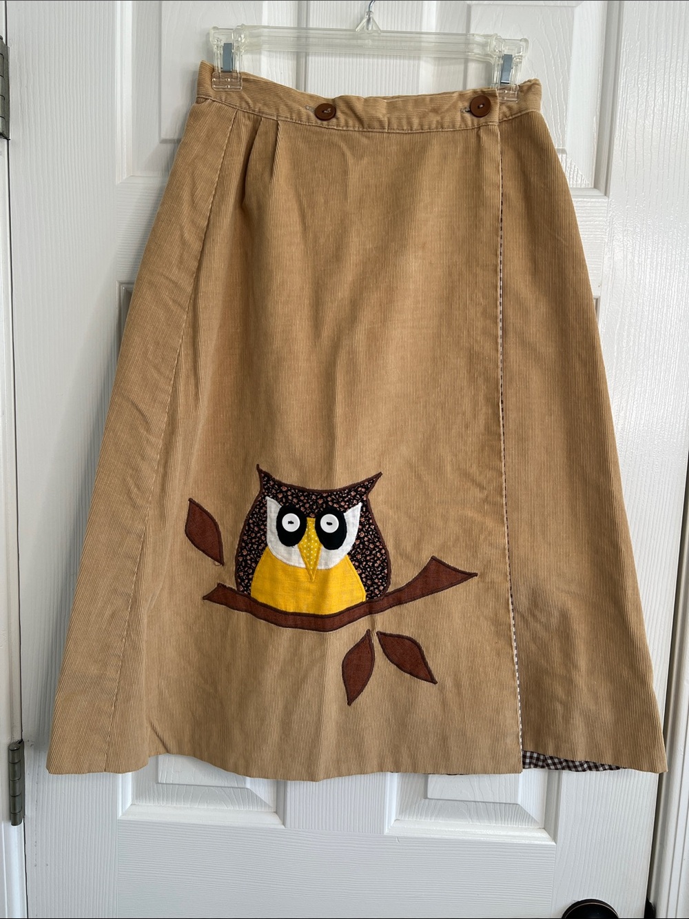 The Frog Pond tan Owl patch vintage a-line midi skirt small fits XS mini cord